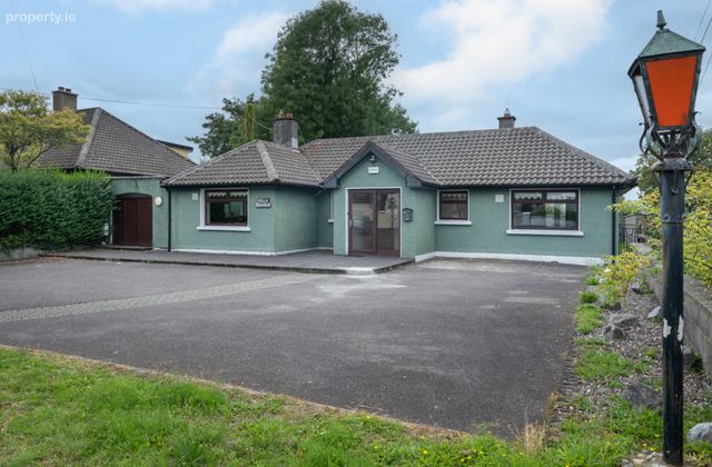 Villa Rosaria, Pouladuff Road, Cork, The Lough, Co. Cork - Click to view photos