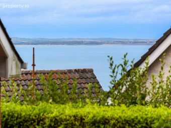 The Cottage, 9 Dungriffin Villas, Howth, Dublin 13 - Image 4