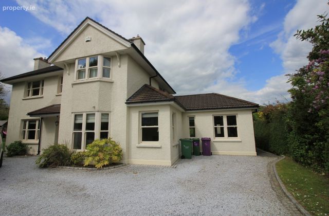 Ashton, Hettyfield, Ballinlough, Co. Cork - Click to view photos