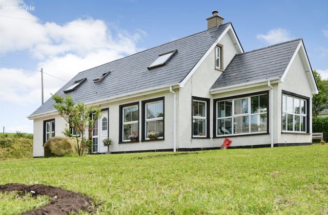5 Figart, Dunfanaghy, Co. Donegal - Click to view photos