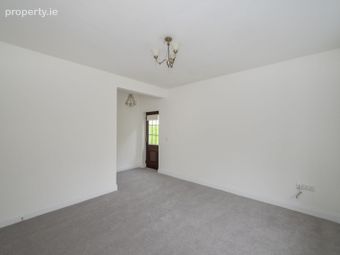 1 Church Cross Estate, Coolmona, Donoughmore, Co. Cork - Image 5