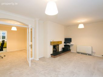 62 Stillorgan Wood, Stillorgan, Co. Dublin, Stillorgan, Co. Dublin - Image 2
