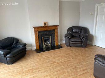 54 Fearann Ri, Doughiska, Co. Galway - Image 4