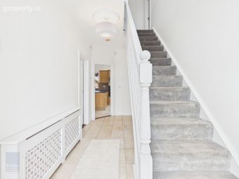 14 The Cloisters, Castlebridge, Co. Wexford - Image 4