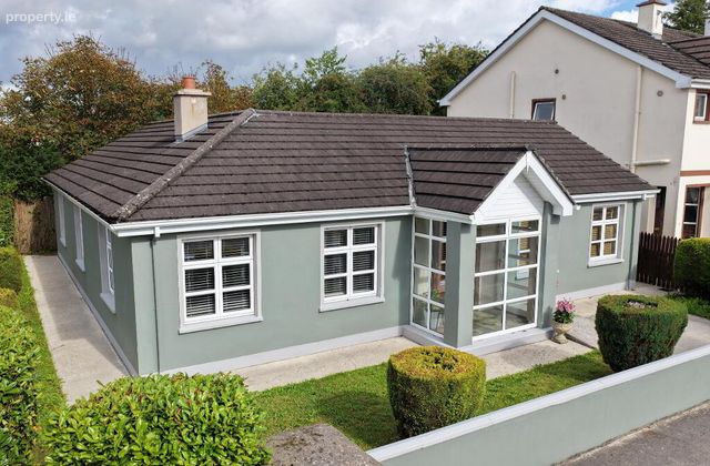 1 Mount Temple, Summerhill, Carrick-on-shannon, Co. Leitrim, Carrick-on-Shannon, Co. Leitrim - Click to view photos