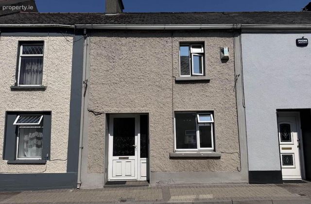 21 Lower Limerick Street, Roscrea, Co. Tipperary, Roscrea, Co. Tipperary - Click to view photos