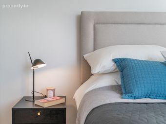 1 Bed, Grand Canal Place, Dublin 8