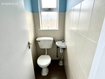 9 Knock Terrace, Wolfe Tone Street, Sligo, Co. Sligo, Sligo, Co. Sligo - Image 5
