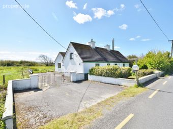 Shamrock House, Dunferris, Lisselton, Ballybunion, Co. Kerry
