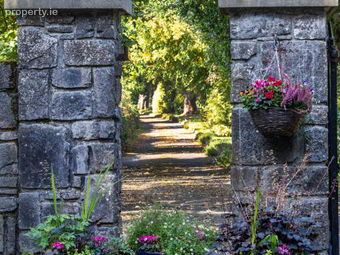 Curraghmore House ( Glebe House), Borrisokane, Nenagh, Co. Tipperary, Borrisokane, Co. Tipperary - Image 3