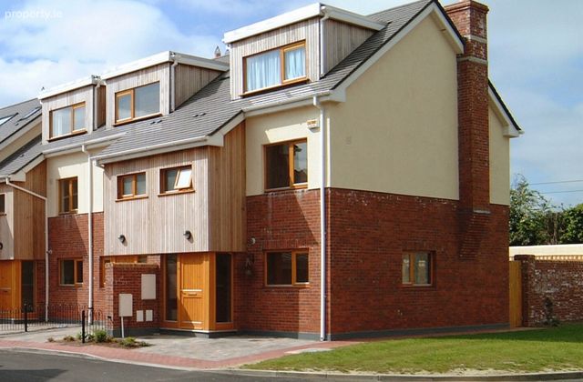 10 Frankfort Court, Dundrum, Dublin 14, Windy Arbour, Dublin 14 - Click to view photos