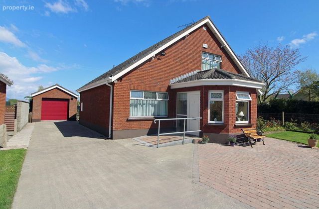 'auburn', Green Road, Dromiskin, Co. Louth, Dromiskin, Co. Louth - Click to view photos