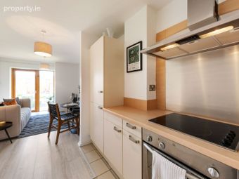Apt 23, Botanic Hall, Addison Park, Glasnevin, Dublin 11 - Image 4