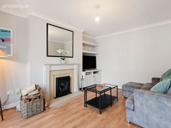 5 Sandyford Village, Sandyford, Dublin 18 - Image 3