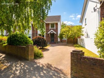 55 Coppinger Glade, Stillorgan, Blackrock, Co. Dublin - Image 2