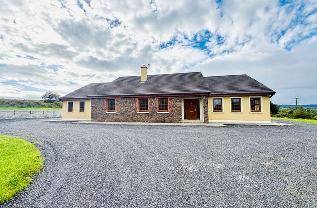 Leampreaghane, Kilflynn, Kilflynn, Co. Kerry - Click to view photos