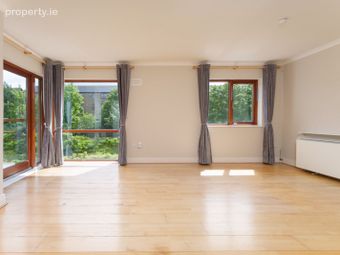52 Hunters Hall, Hunters Place, Ballycullen, Dublin 24 - Image 4