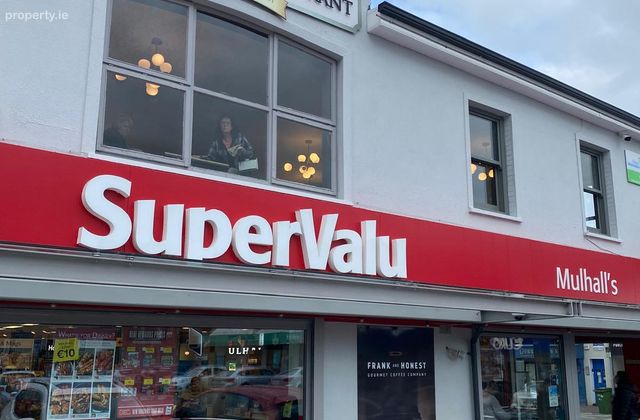 Kellyville Centre, Lyster Square, Portlaoise, Co. Laois - Click to view photos