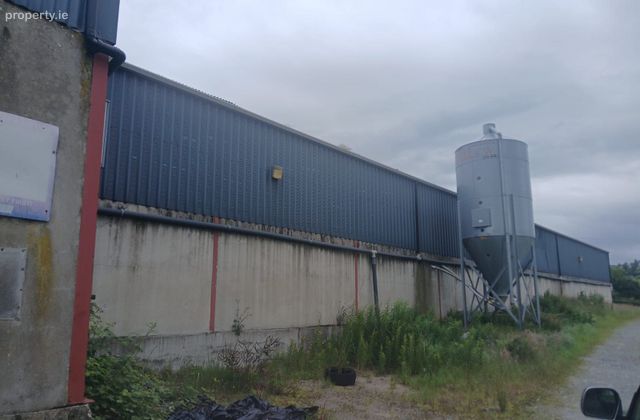 Tullyvinney, Raphoe, Co. Donegal - Click to view photos