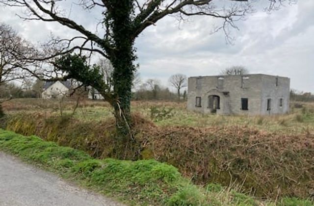 Mongfune, Murroe, Co. Limerick - Click to view photos