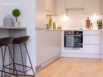 1st Floor, 1 Bedroom Apartment, Clay Farm Leopardstown, Leopardstown, Dublin 18 - Image 3