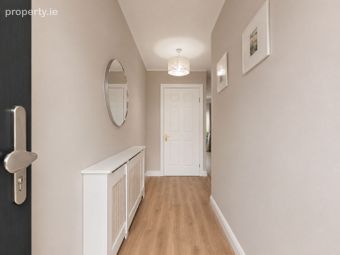 42 Philips Vale, Daingean, Co. Offaly - Image 3