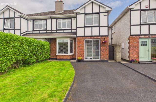43 Ard Fraoigh, Clybaun Road, Knocknacarra, Knocknacarra, Co. Galway - Click to view photos