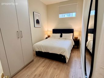 Mountjoy Square Two Bed Apartment, Dublin 1 - Image 2