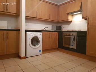 35 The Bridge, Shankill, Dublin 18 - Image 3