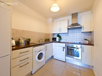 D24ca29 Apartment 32, Block 1, Priorsgate, Tallaght, Dublin 24 - Image 3