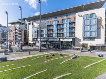 Smithfield Market, Smithfield, Dublin 7 - Image 2