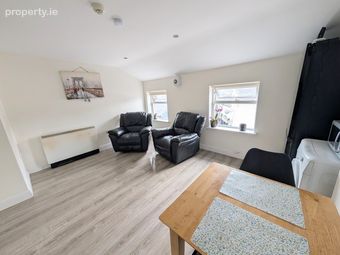 Apartment 6, 6 Mcdonagh Street, Nenagh, Co Tipperary, Nenagh, Co. Tipperary - Image 2