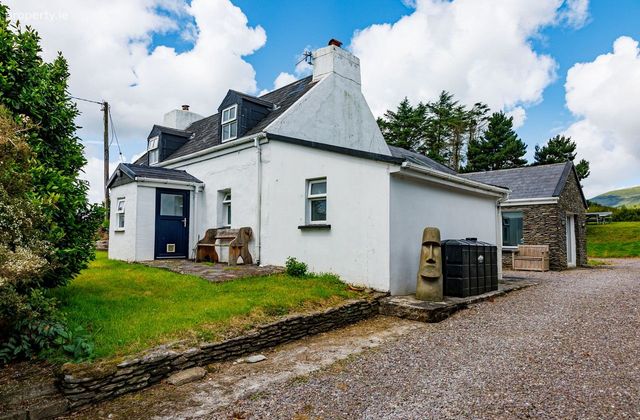 Inchiboy, Mastergeehy, Mastergreehy, Co. Kerry - Click to view photos
