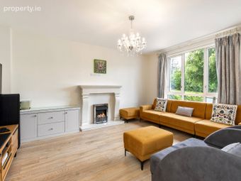 9 Blackberry Hill, Carrickmines, Dublin 18, Carrickmines, Dublin 18 - Image 3