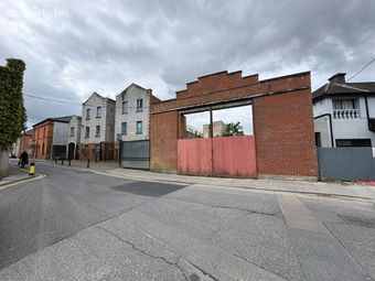 Sean Heuston Place, Limerick, Limerick City Centre, Co. Limerick - Image 2
