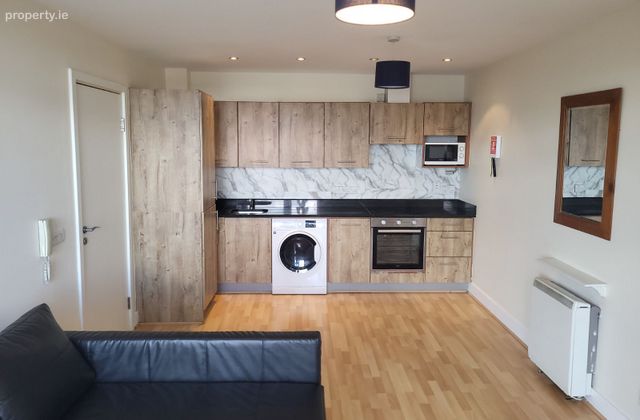 Apartment 53, Alen Hall, Belgard Square, Tallaght, Dublin 24 - Click to view photos