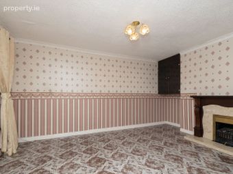43 Saint Mark's Crescent, Clondalkin, Dublin 22 - Image 4