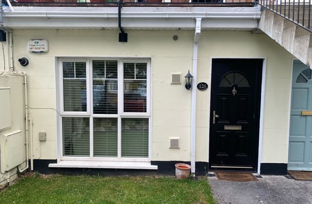 126 Holywell Rise, Swords, Co. Dublin - Click to view photos