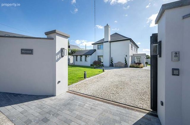 Randall, Well Road, Ballinlough, Co. Cork - Click to view photos