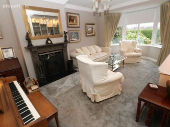 2 Park Avenue, Grangerath, Drogheda, Co. Meath - Image 5