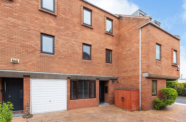 5 Martello Mews, Sandymount, Dublin 4 - Click to view photos
