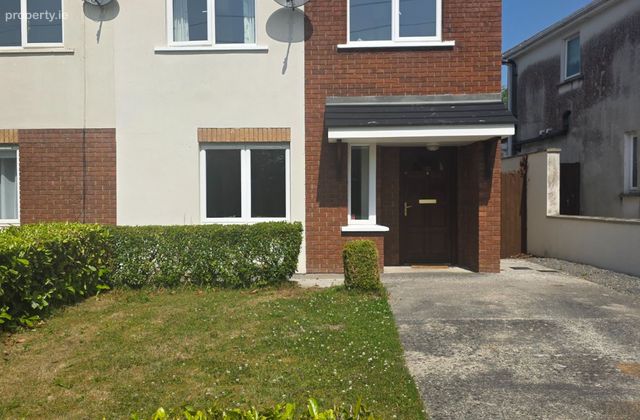 15 Ashewood Walk, Summerhill Lane, Portlaoise, Co. Laois - Click to view photos
