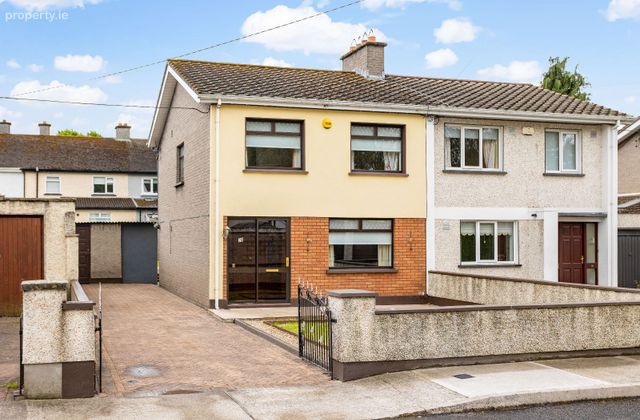 20 Sarto Park, Naas, Naas, Co. Kildare - Click to view photos