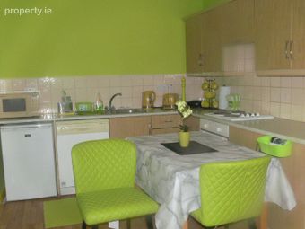 Apartment , Dillon's Court, Church Lane, Manorhamilton, Manorhamilton, Co. Leitrim - Image 2