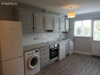 28 Craddockstown Rise, Naas, Co. Kildare - Image 2