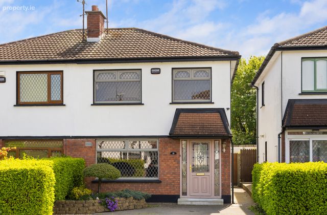 10 Carriglea Avenue, Carriglea Downs, Dun Laoghaire, Co. Dublin, Dun Laoghaire, Co. Dublin - Click to view photos