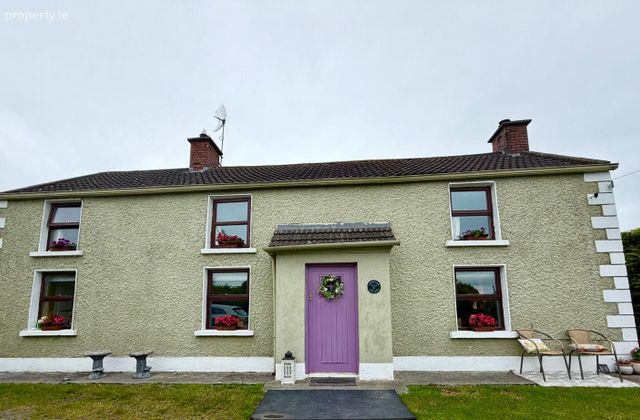Ballinloughan, Knockbridge, Co. Louth - Click to view photos