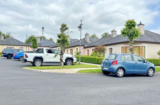 10 Waters Edge, Ballyleague, Ballyclare, Co. Roscommon - Click to view photos