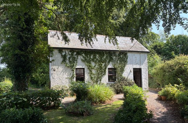 Araghty, Athleague, Co. Roscommon - Click to view photos