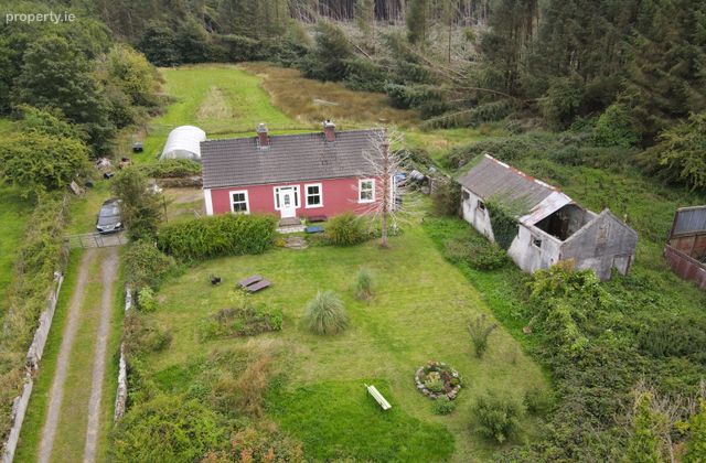 Nyrack Cottage, Culkeen, Cloonfad, Cloonfad, Co. Roscommon - Click to view photos
